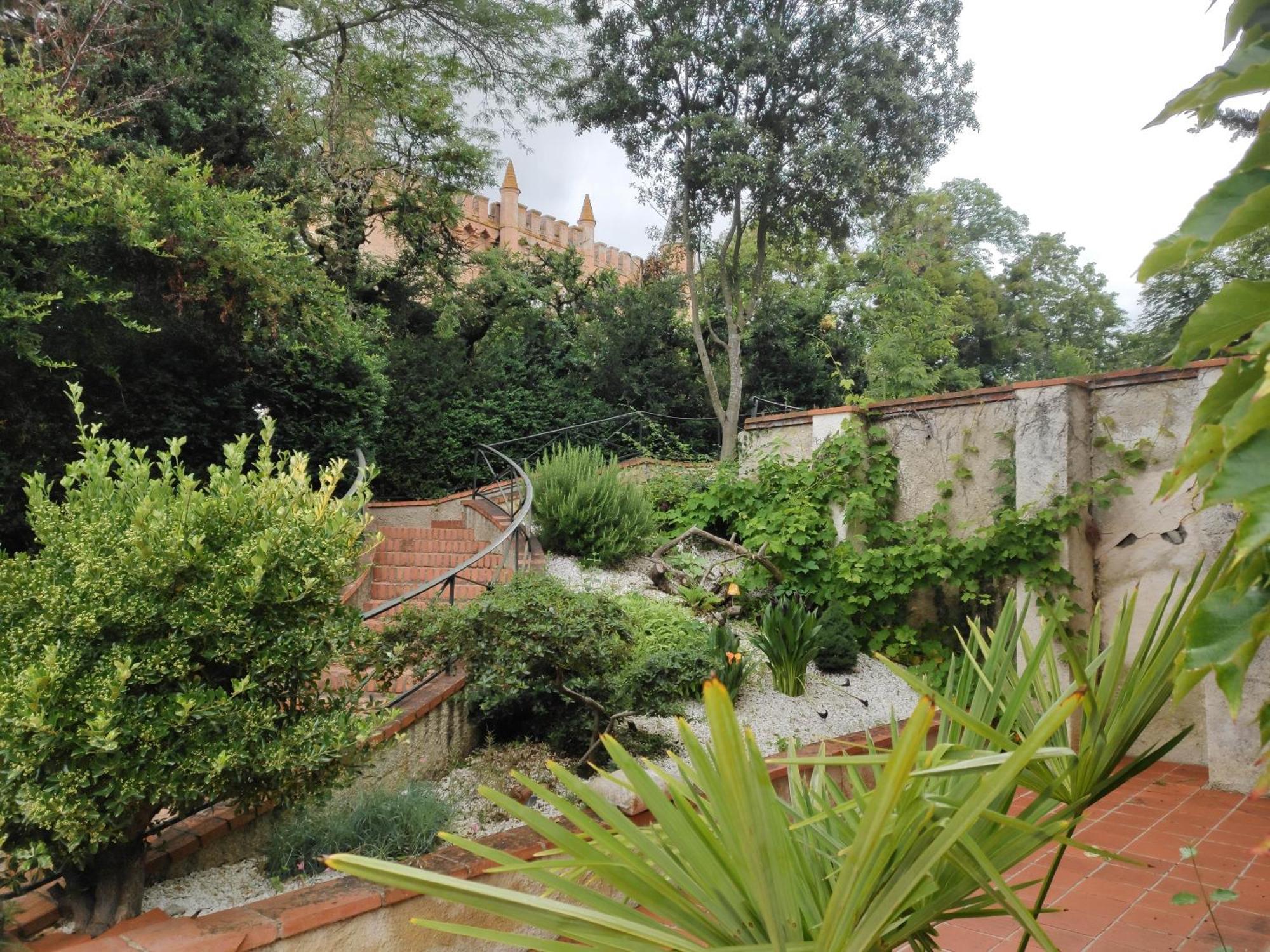 Chateau De Pys Guest House Latrape Exterior photo